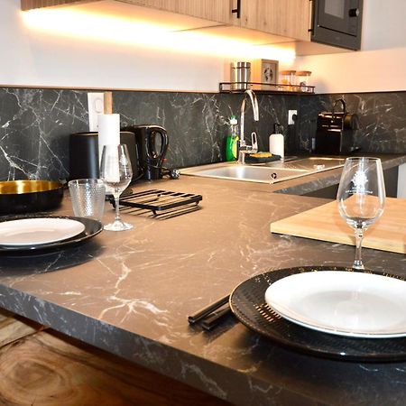 Bulles De Bonheur - Hyper Centre D'Epernay Apartment ภายนอก รูปภาพ